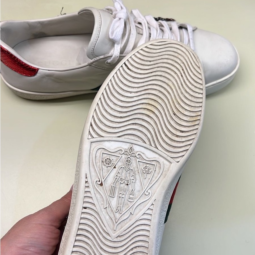 Gucci White Leather Sneakers with Green & Red Web and Embellished Bee size 7 - Picture 4 of 10